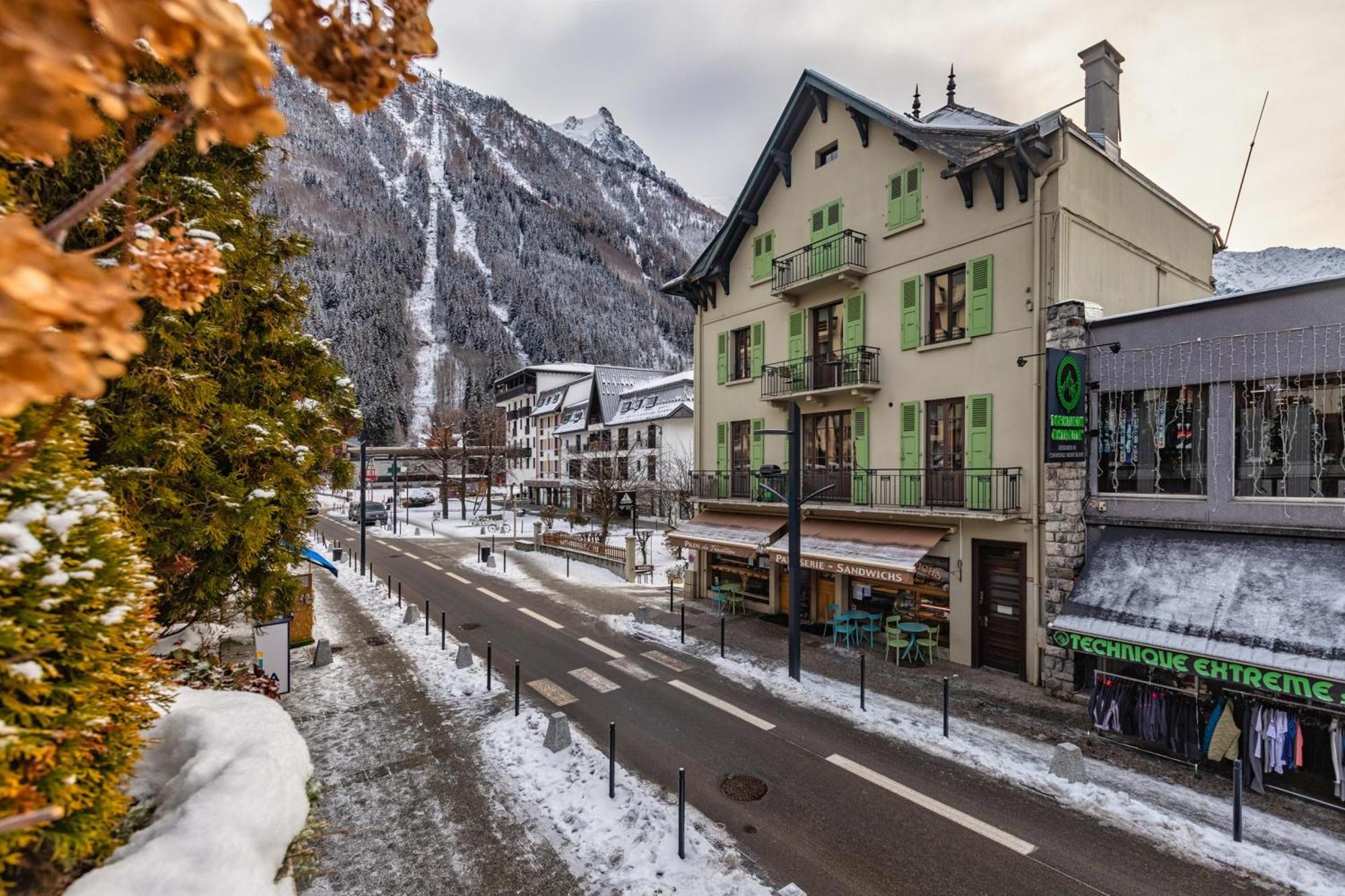 Duplex Aiguille Du Midi Large Terrasse - Happy Rentals Σαμονί Εξωτερικό φωτογραφία